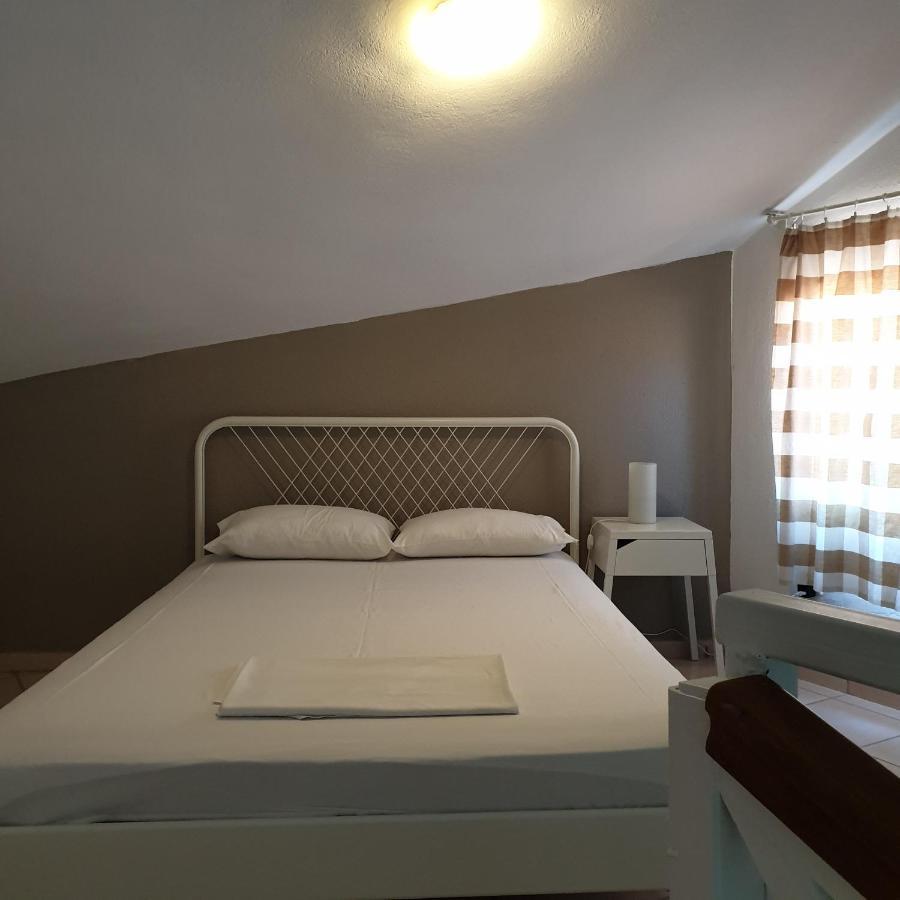 Appartement Amparoudes à Kriopigi Extérieur photo
