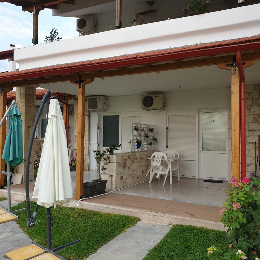 Appartement Amparoudes à Kriopigi Extérieur photo