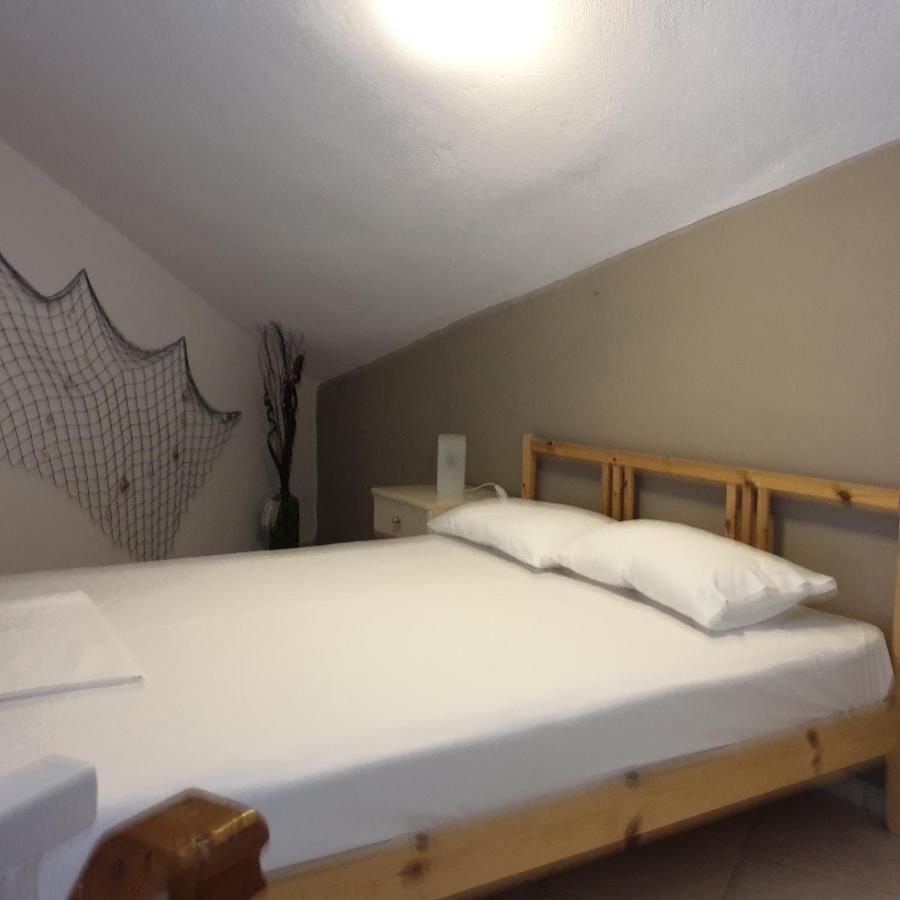 Appartement Amparoudes à Kriopigi Extérieur photo