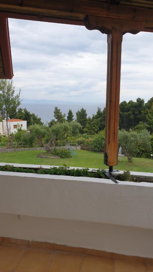Appartement Amparoudes à Kriopigi Extérieur photo