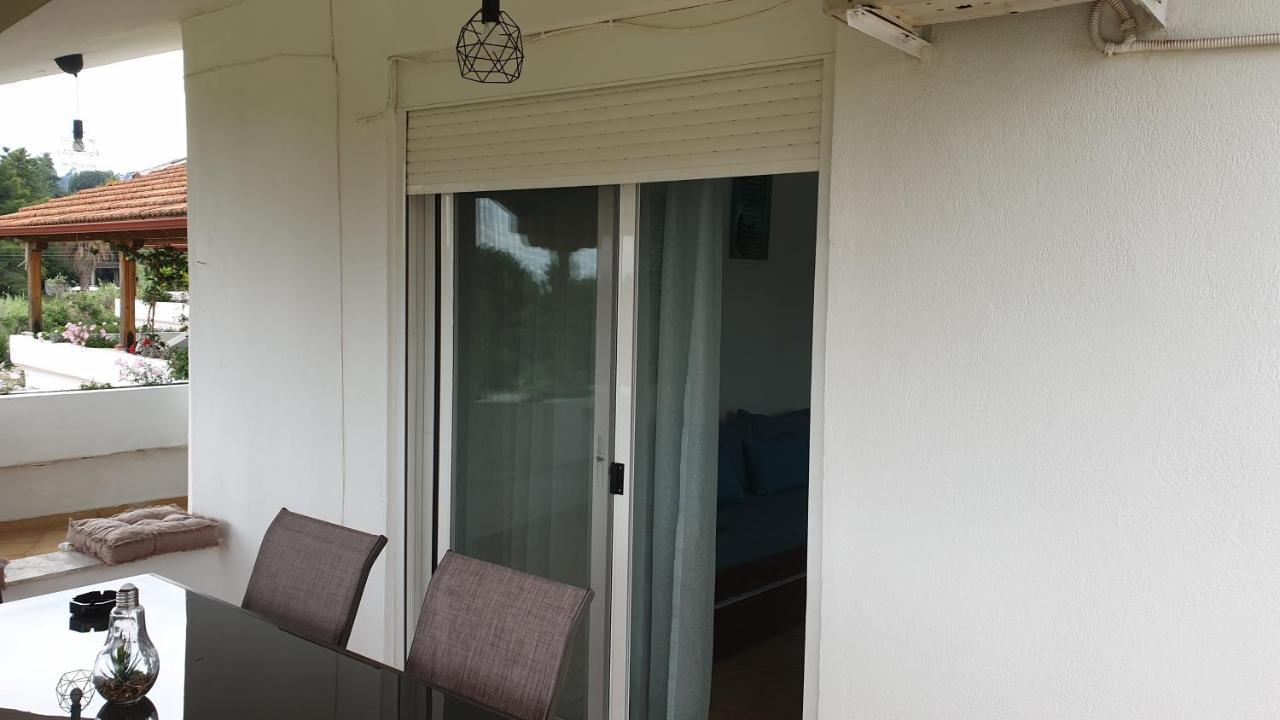 Appartement Amparoudes à Kriopigi Extérieur photo