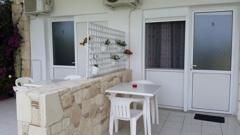 Appartement Amparoudes à Kriopigi Extérieur photo