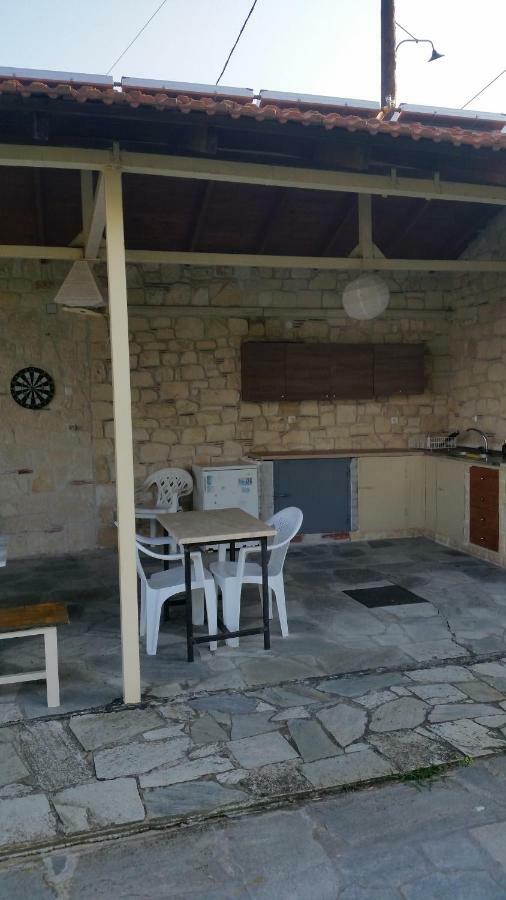 Appartement Amparoudes à Kriopigi Extérieur photo